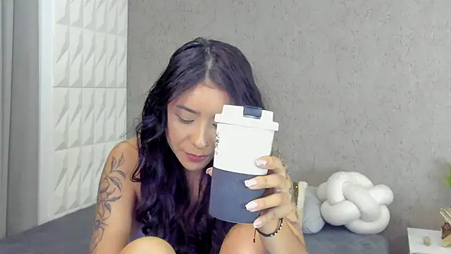 Snapshot of SweetGirl______ chatting on 25, 6, 2026 SweetGirl online show from 25, 6, 2026