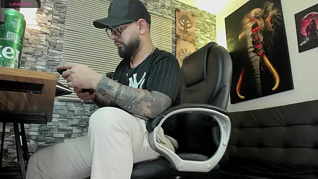 Ethan Castellano online show from 4, 8, 2026