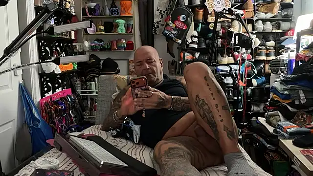 joeytatts66 online show from 24, 6, 2026