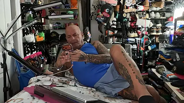 joeytatts66 online show from 29, 6, 2026