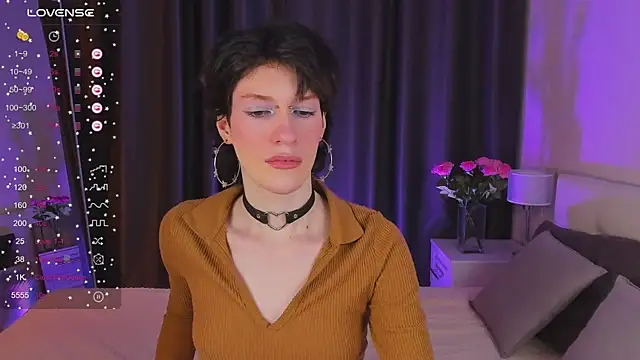 Kolette Gray online show from 2, 3, 2025