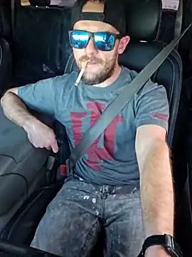 Spunwhiteboy1992 online show from 13, 10, 2025