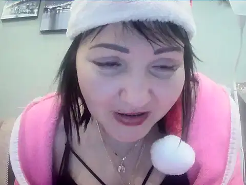 ClaireSunset online show from 17, 12, 2024