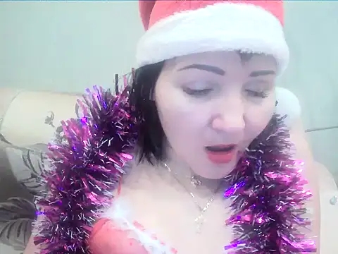 ClaireSunset online show from 23, 12, 2024