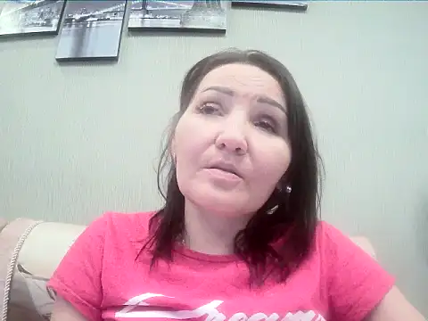 ClaireSunset online show from 5, 5, 2026