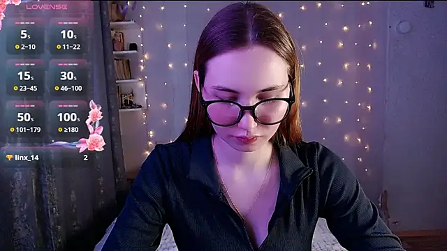 Miya Mark online show from 4, 3, 2025