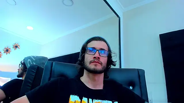 Loggan donnelly online show from 23, 2, 2025