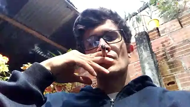 Loggan donnelly online show from 9, 2, 2026