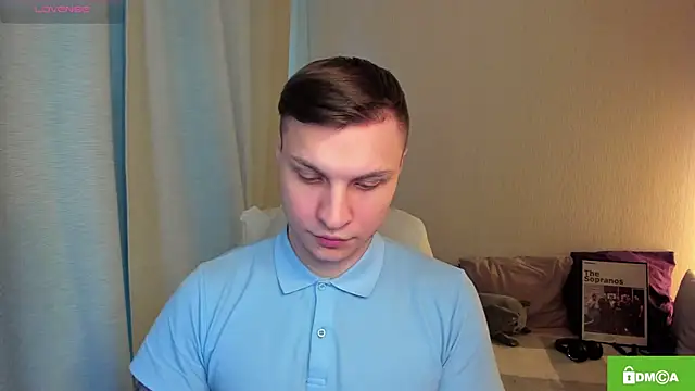 handsome guy01 online show from 29, 4, 2026