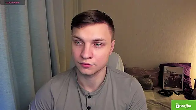 handsome guy01 online show from 7, 5, 2026