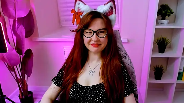CarolGiggly online show from 25, 7, 2026