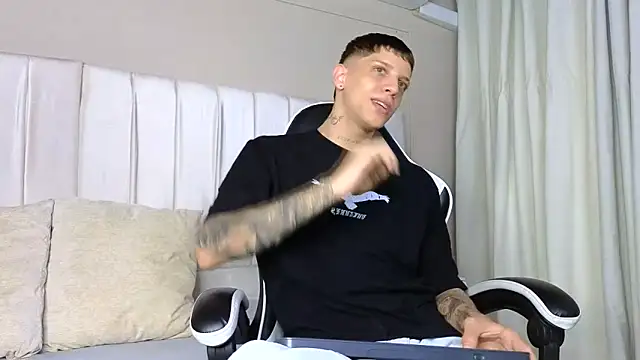 Adam hard  online show from 23, 9, 2025