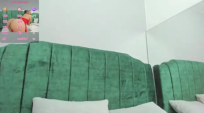 GABYTAYLOR  online show from 28, 2, 2025