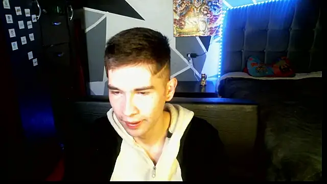 samael1107 online show from 4, 12, 2024