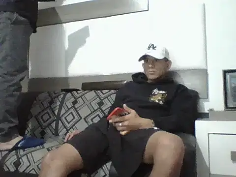 oiram27 online show from 1, 12, 2025