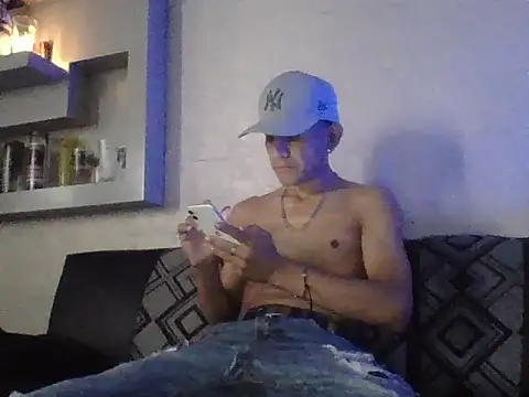 oiram27 online show from 16, 12, 2025