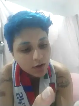 Luci foxx online show from 15, 9, 2025