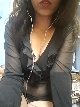 Snapshot of Sanjana-Mehar chatting on 17, 3, 2025 Sanjana-Mehar online show from 17, 3, 2025