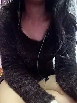 Snapshot of Sanjana-Mehar chatting on 19, 12, 2025 Sanjana-Mehar online show from 19, 12, 2025