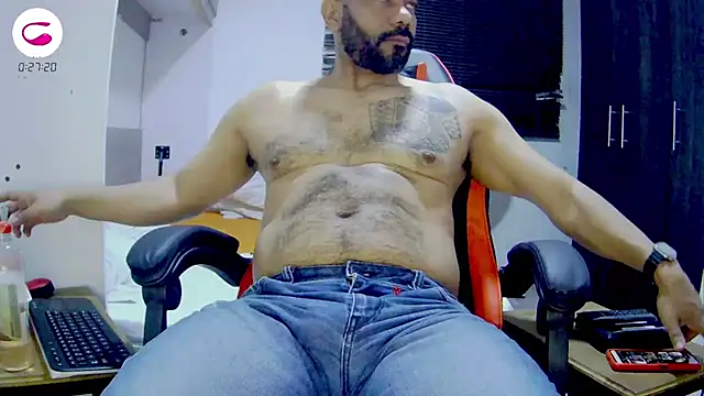 bruce bigg online show from 11, 10, 2025