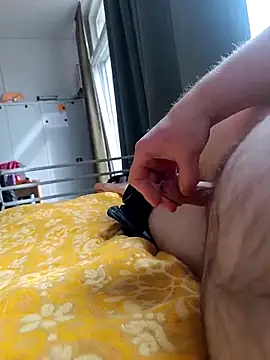 awesome-dirty-dick online show from 28, 3, 2026