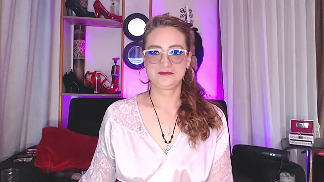 AdeleMourfg online show from 27, 2, 2025