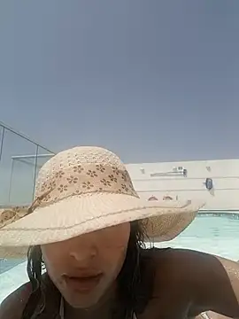 Karolgood3 online show from 27, 6, 2026