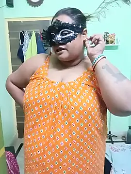 Snapshot of monaa chatting on 22, 5, 2026 monaa online show from 22, 5, 2026
