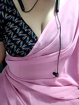 Snapshot of Yours_Radika chatting on 16, 12, 2024 Yours Radika online show from 16, 12, 2024