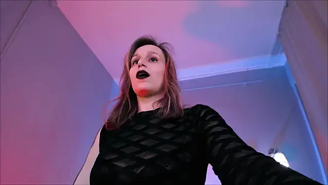 Snapshot of Dora_Marcelli chatting on 2, 2, 2025 Dora Marcelli online show from 2, 2, 2025