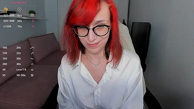 Snapshot of Dora_Marcelli chatting on 24, 10, 2025 Dora Marcelli online show from 24, 10, 2025