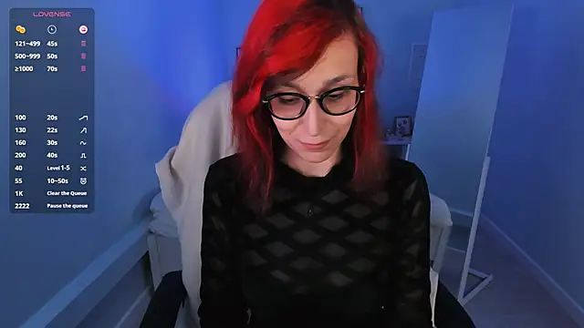 Dora Marcelli online show from 5, 12, 2025