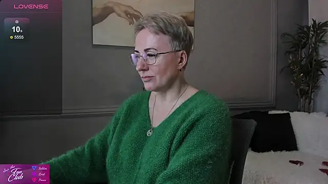 Snapshot of Nika_Smit chatting on 15, 2, 2025 Nika Smit online show from 15, 2, 2025