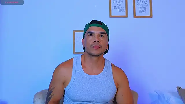 Snapshot of estebandelouis chatting on 25, 2, 2026 estebandelouis online show from 25, 2, 2026