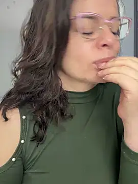 NATHALIA-28  online show from 15, 3, 2026