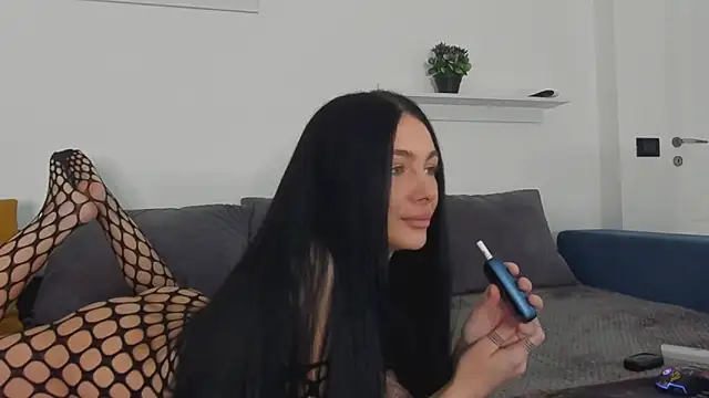 IvyKaelani online show from 2, 3, 2025