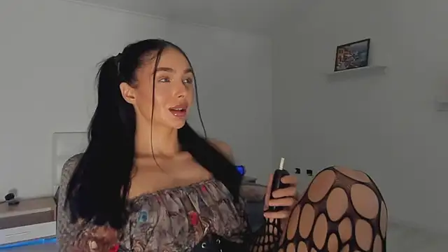 IvyKaelani online show from 11, 3, 2025