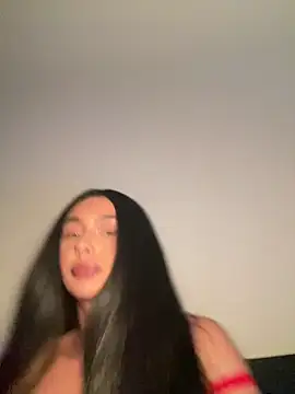 IvyKaelani online show from 3, 5, 2026