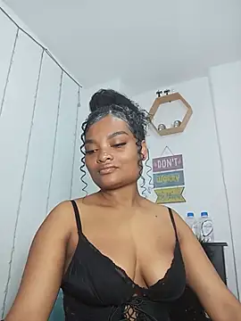 Snapshot of gianna_smith chatting on 11, 7, 2026 gianna smith online show from 11, 7, 2026