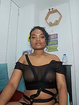 Snapshot of gianna_smith chatting on 18, 7, 2026 gianna smith online show from 18, 7, 2026