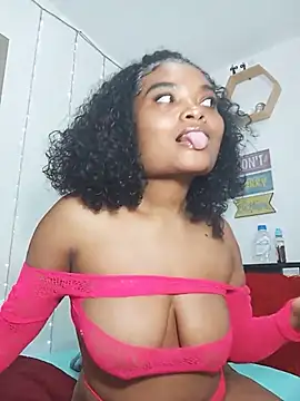 Snapshot of gianna_smith chatting on 9, 8, 2026 gianna smith online show from 9, 8, 2026