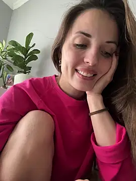 AmiLavs online show from 16, 12, 2025