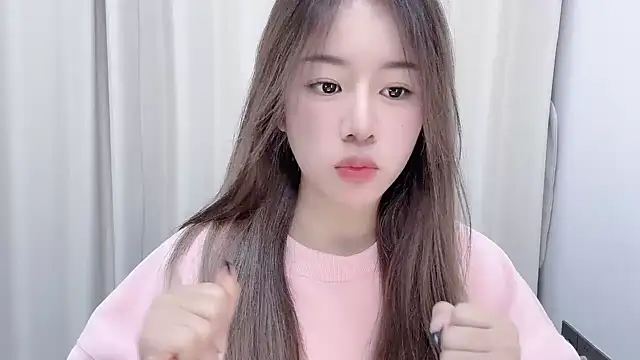 Snapshot of chloe-01 chatting on 9, 12, 2024 chloe-01 online show from 9, 12, 2024