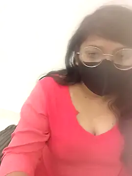 Hot Love   online show from 10, 12, 2024