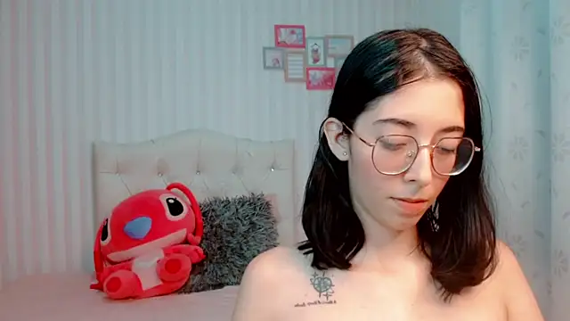 Snapshot of brooklove_doll chatting on 21, 1, 2025 brooklove doll online show from 21, 1, 2025