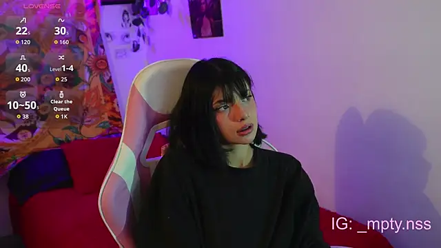 HiScarlett online show from 11, 11, 2025