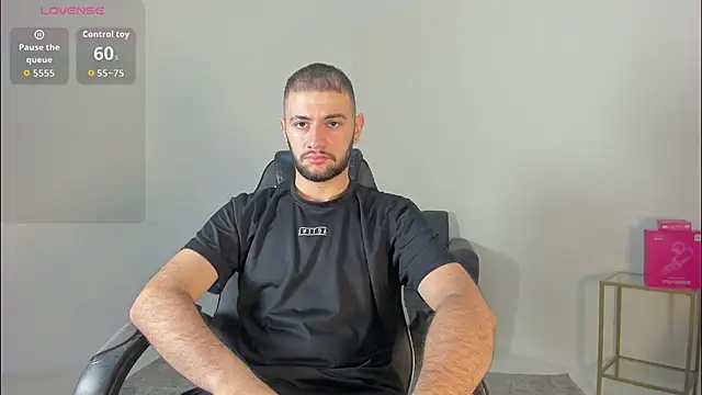 MaximusDick1  online show from 30, 7, 2026