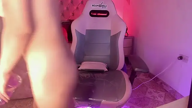 sofi soft  online show from 15, 2, 2025