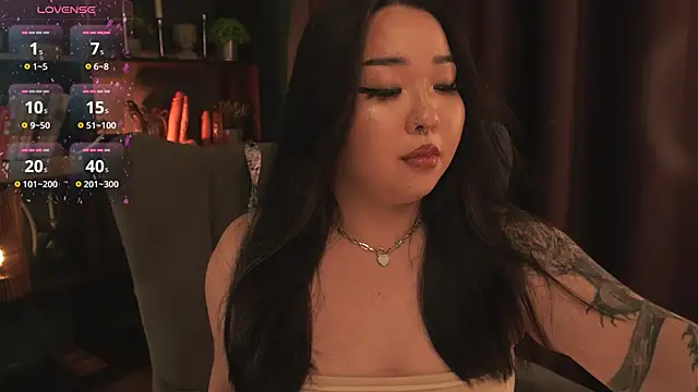 mei honey  online show from 14, 10, 2025