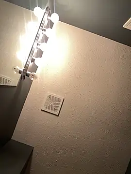 Snapshot of Ectorius chatting on 17, 12, 2025 Ectorius online show from 17, 12, 2025